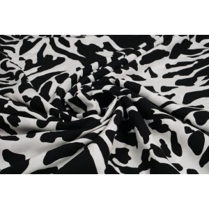100% Viscose 82