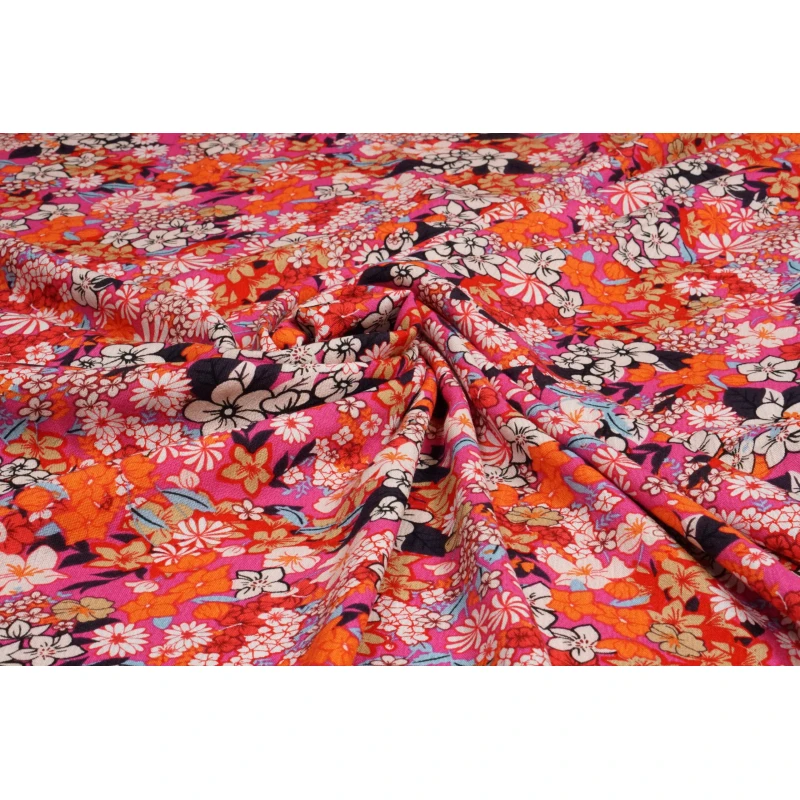100% Viscose 90