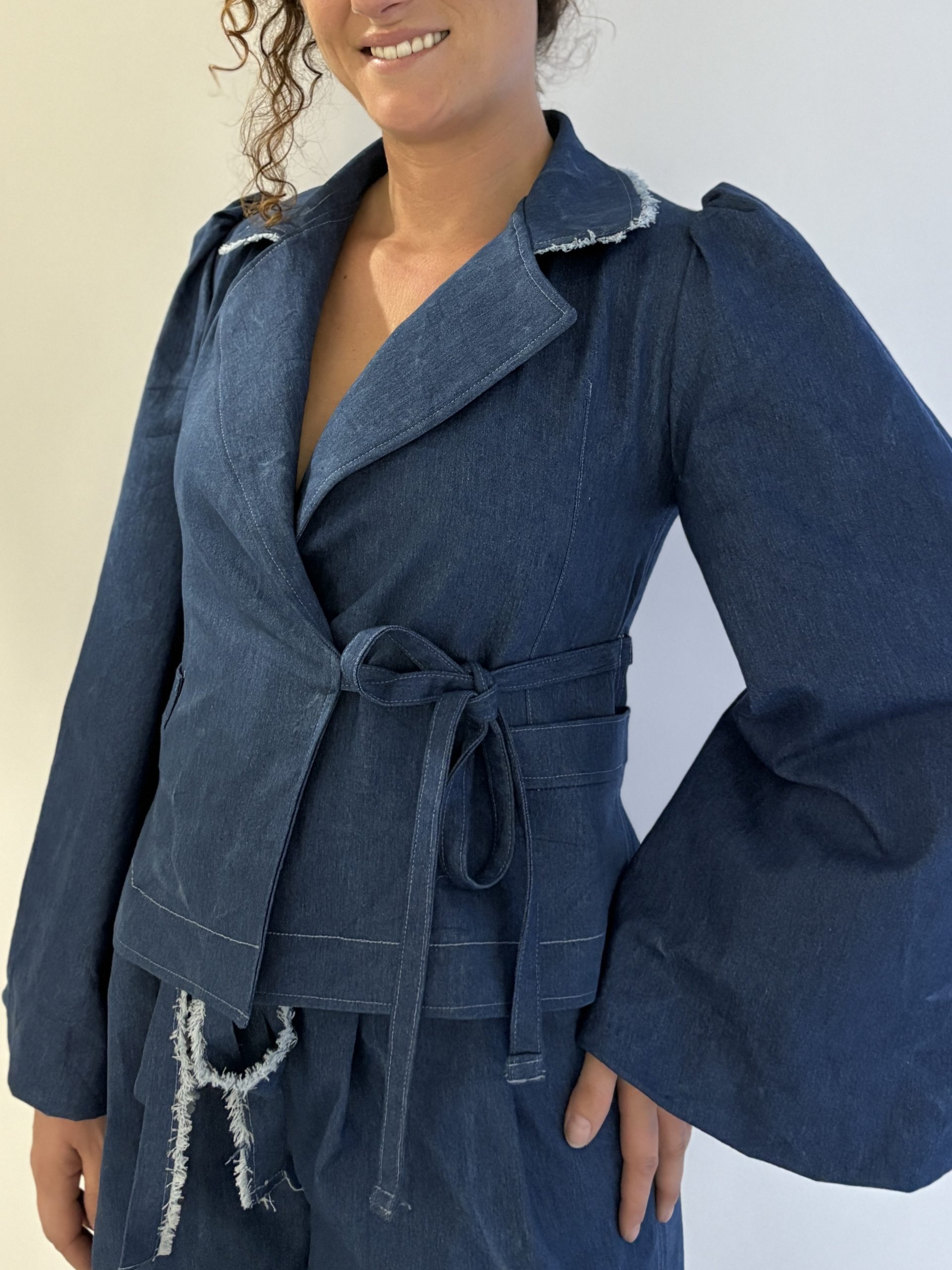 Boenzo Box Bow Tie Jacket Jeans